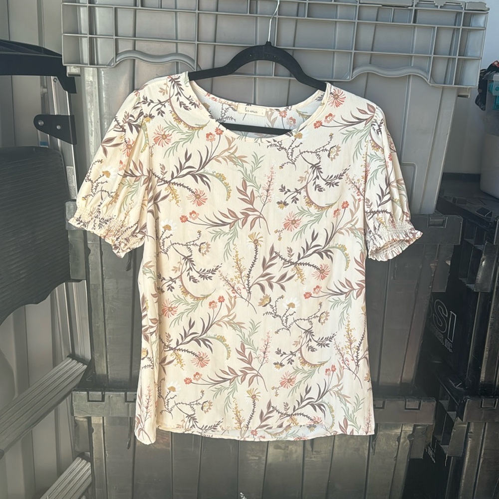 Floral smocked sleeve top